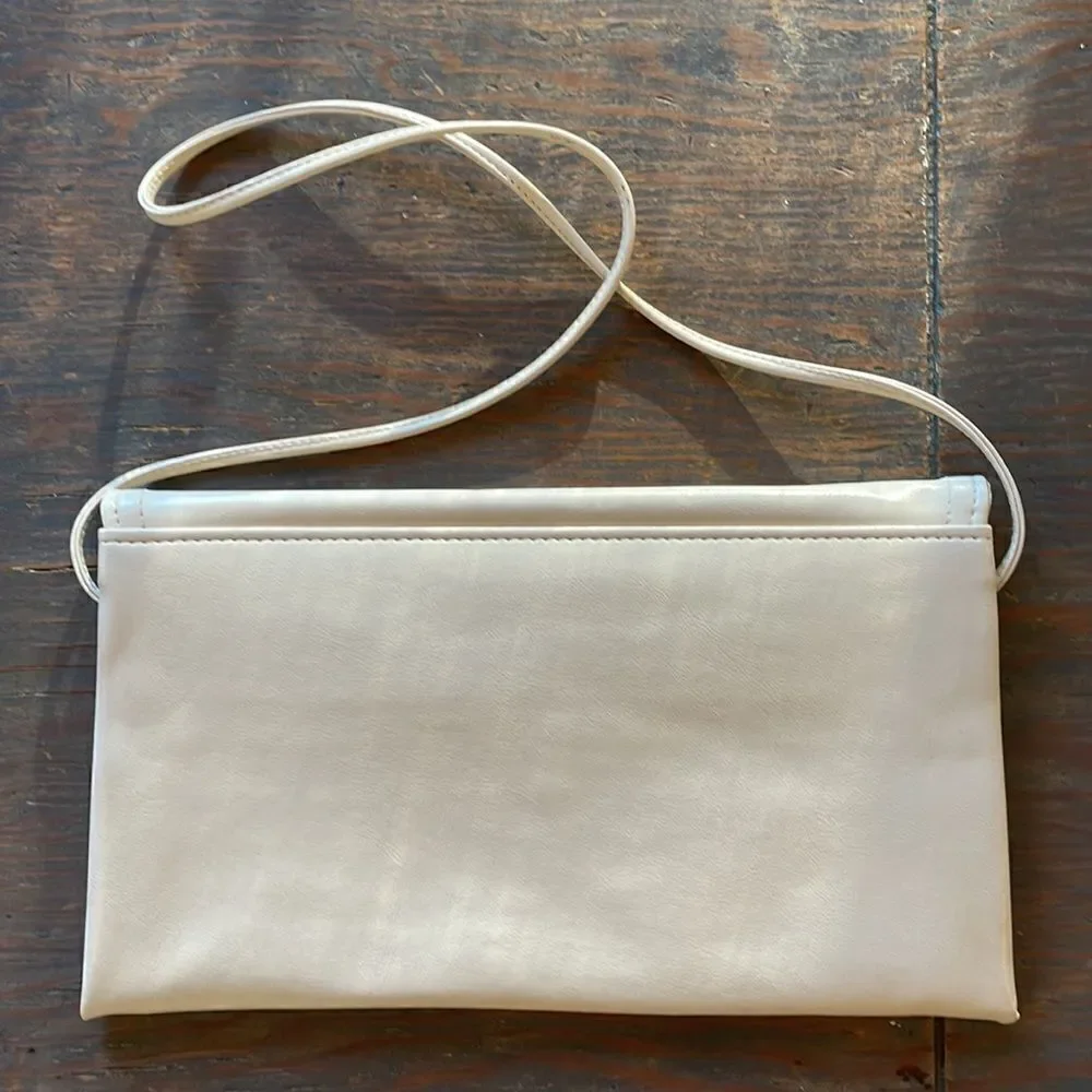 Vintage Cream Purse EUC
